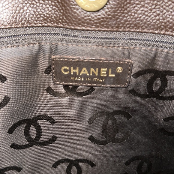 🔥🔥🔥Authentic Chanel Quilted Caviar Leather CC Logo Tote Bag - Picture 14 of 16